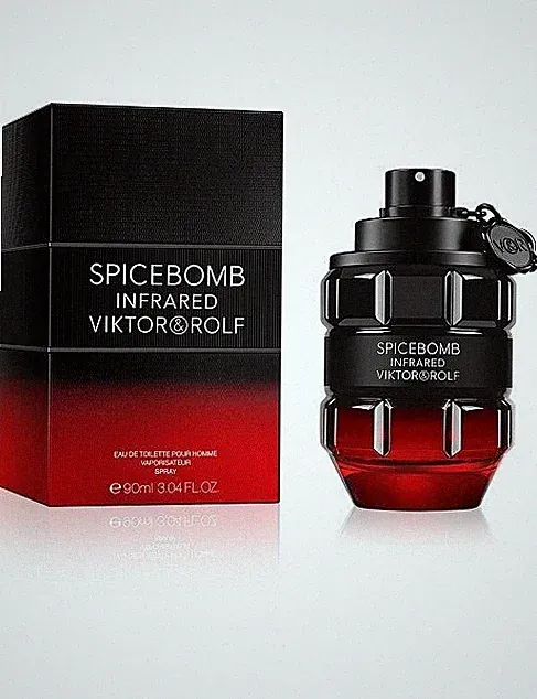 Viktor & Rolf Spicebomb Infrared Eau de Toilette 3.04 oz / 90ml Men’s Fragrance