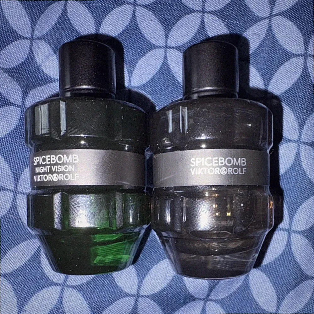 Viktor&Rolf Spicebomb Night Vision Men's Fragrance Eau de Toilette Spray Bottle